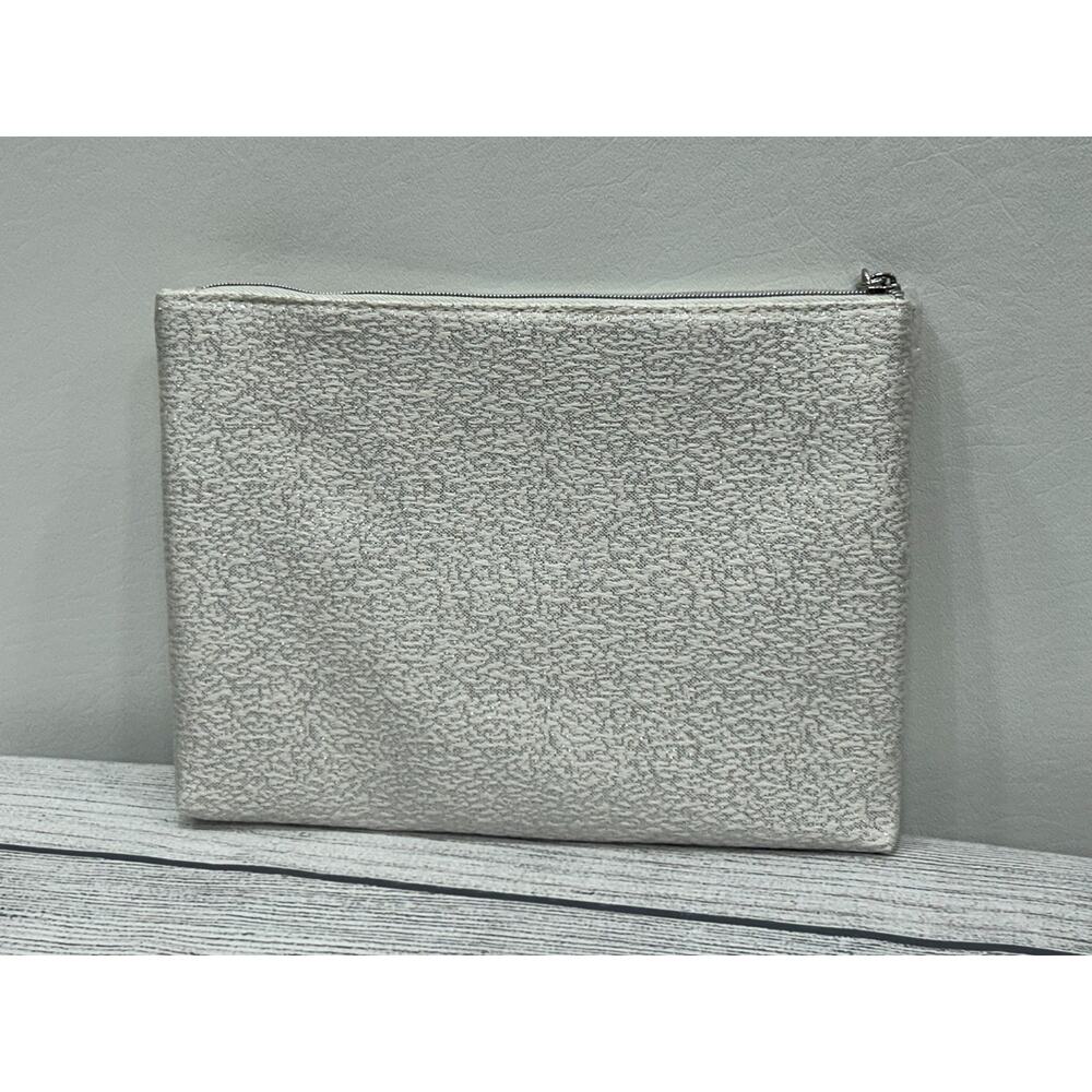 Dior Forever Glow Maximizer Silver Cosmetic Pouch Luxury Makeup Bag With Box - Picture 6 of 11